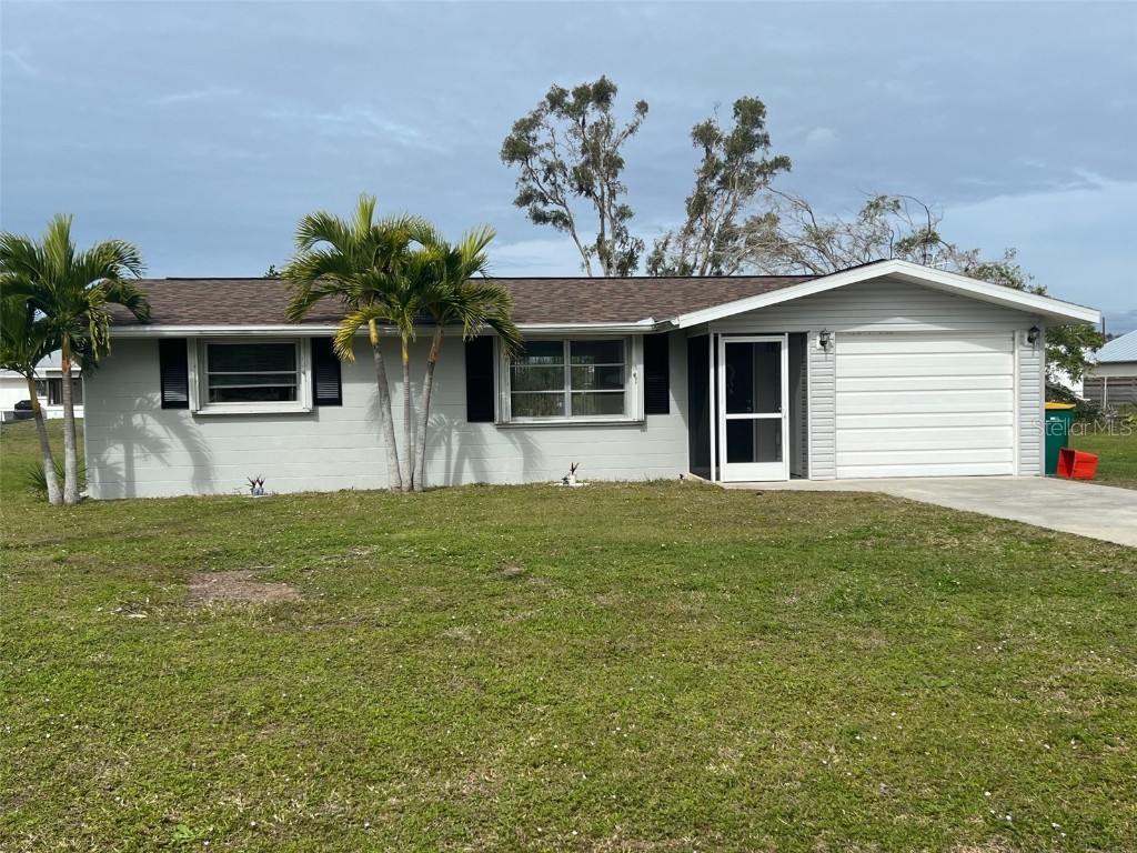 2066 Massachusetts Avenue Englewood FL 34224 D6134588 image1