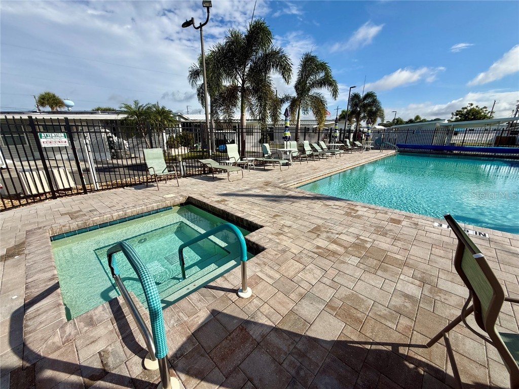 2066 Sun Home St. Street #LOT C10 Sarasota FL 34231 A4674345 image18