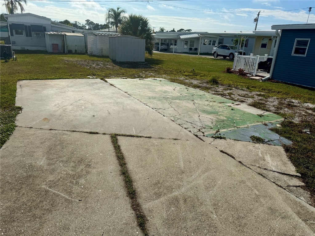 2066 Sun Home St. Street #LOT C10 Sarasota FL 34231 A4674345 image4