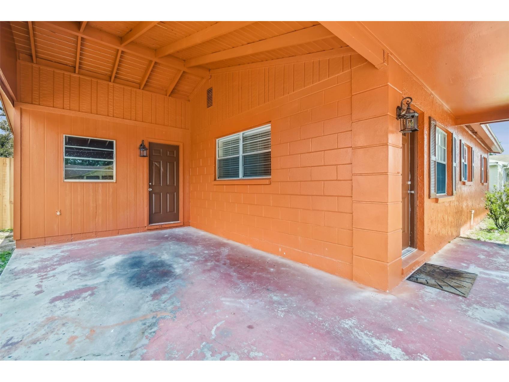 2067 Balfour Circle Tampa FL 33619 TB8415407 image32