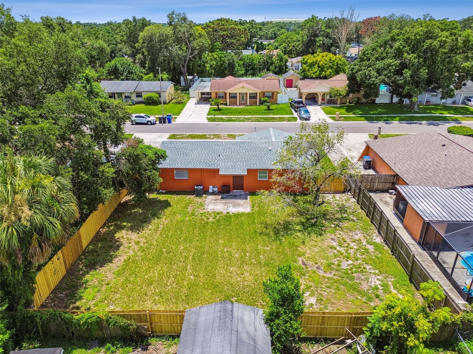 2067 Balfour Circle Tampa FL 33619 TB8415407 image38