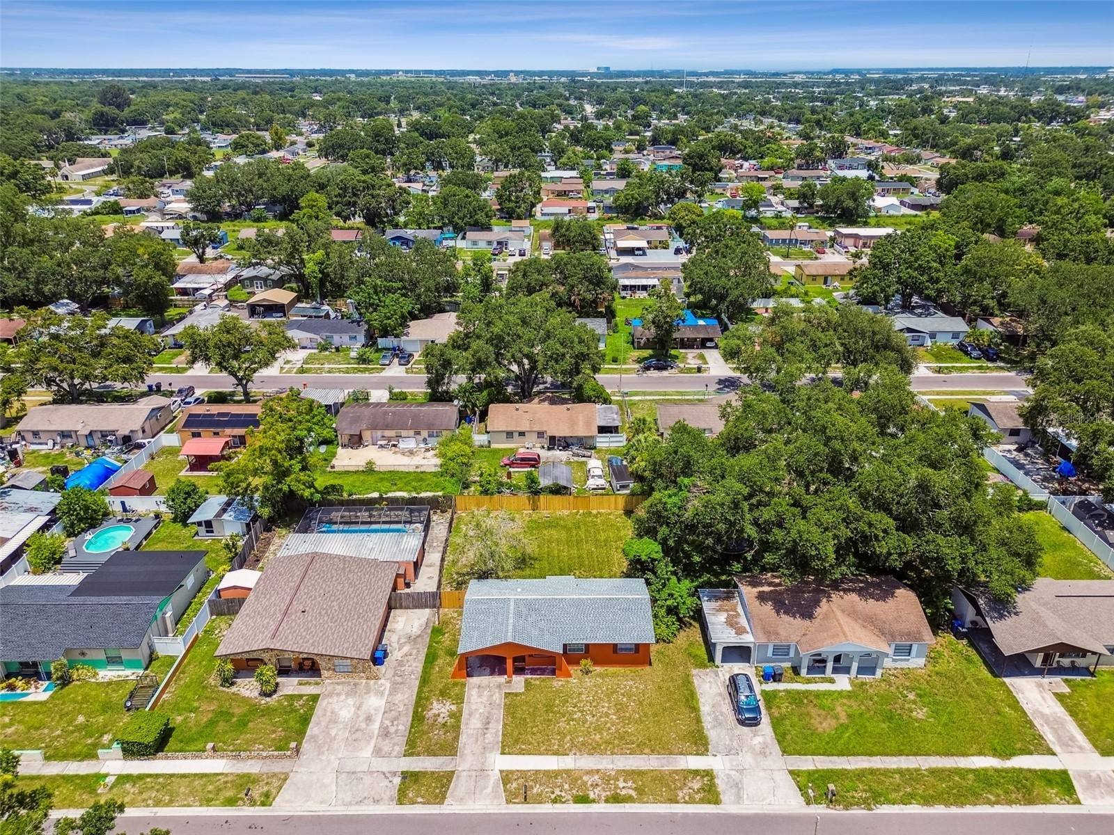 2067 Balfour Circle Tampa FL 33619 TB8415407 image42