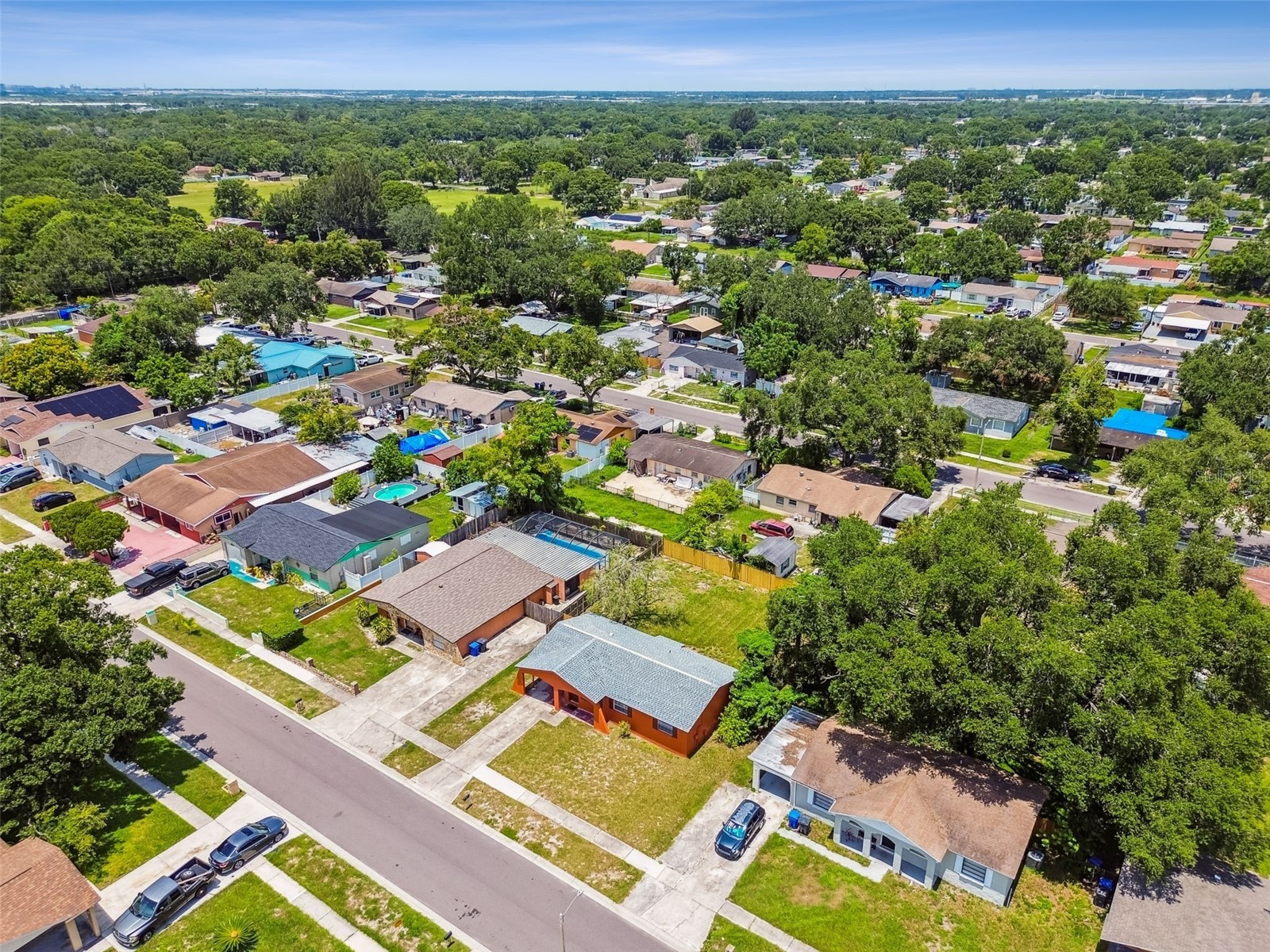 2067 Balfour Circle Tampa FL 33619 TB8415407 image43