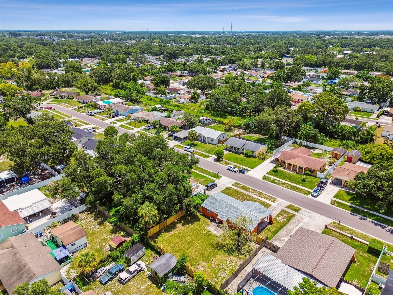 2067 Balfour Circle Tampa FL 33619 TB8415407 image45