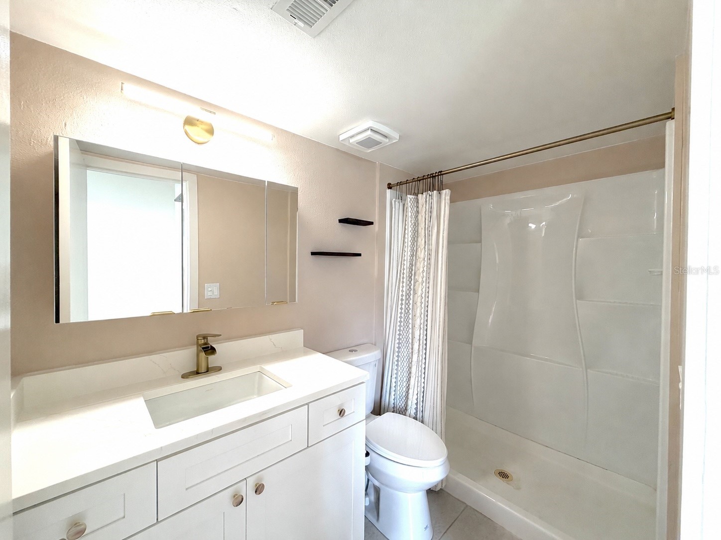 2067 Hunters Glen Drive #312 Dunedin FL 34698 TB8518482 image20