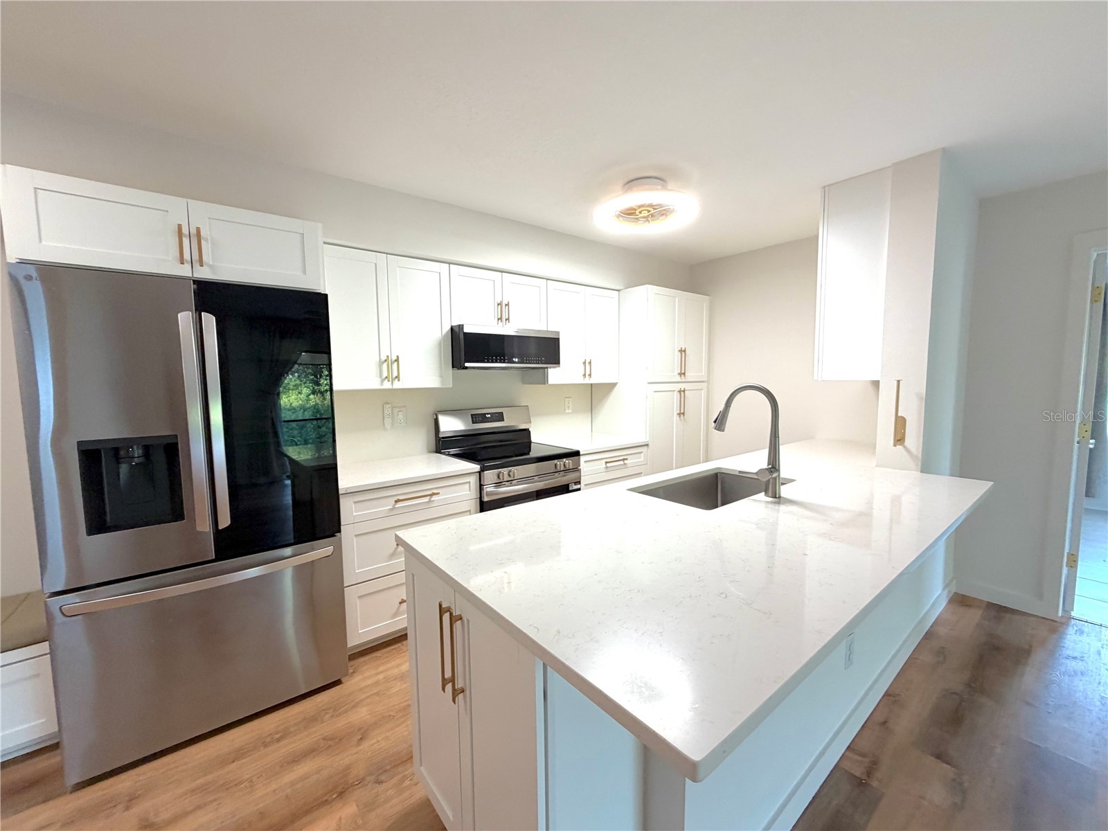 2067 Hunters Glen Drive #312 Dunedin FL 34698 TB8518482 image5
