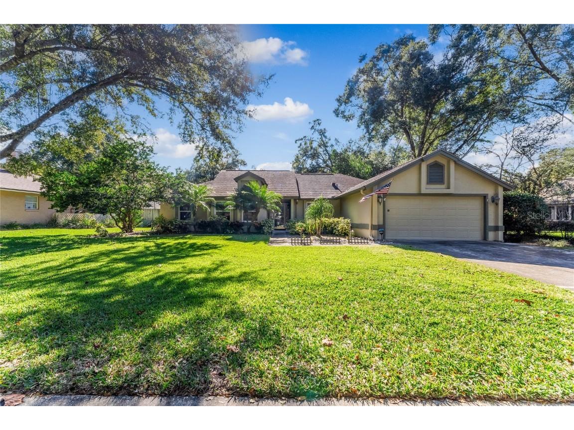 2067 Majestic Woods Boulevard Apopka FL 32712 O6165763 image1