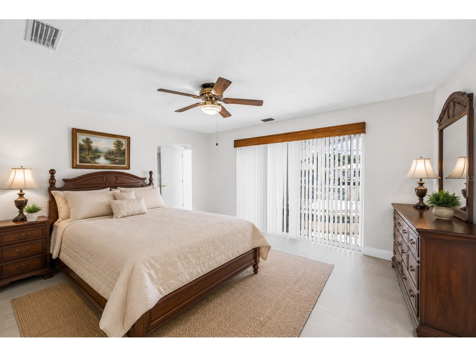 2067 Massachusetts Avenue NE Saint Petersburg FL 33703 - TAMPA BAY TB8521396 image19
