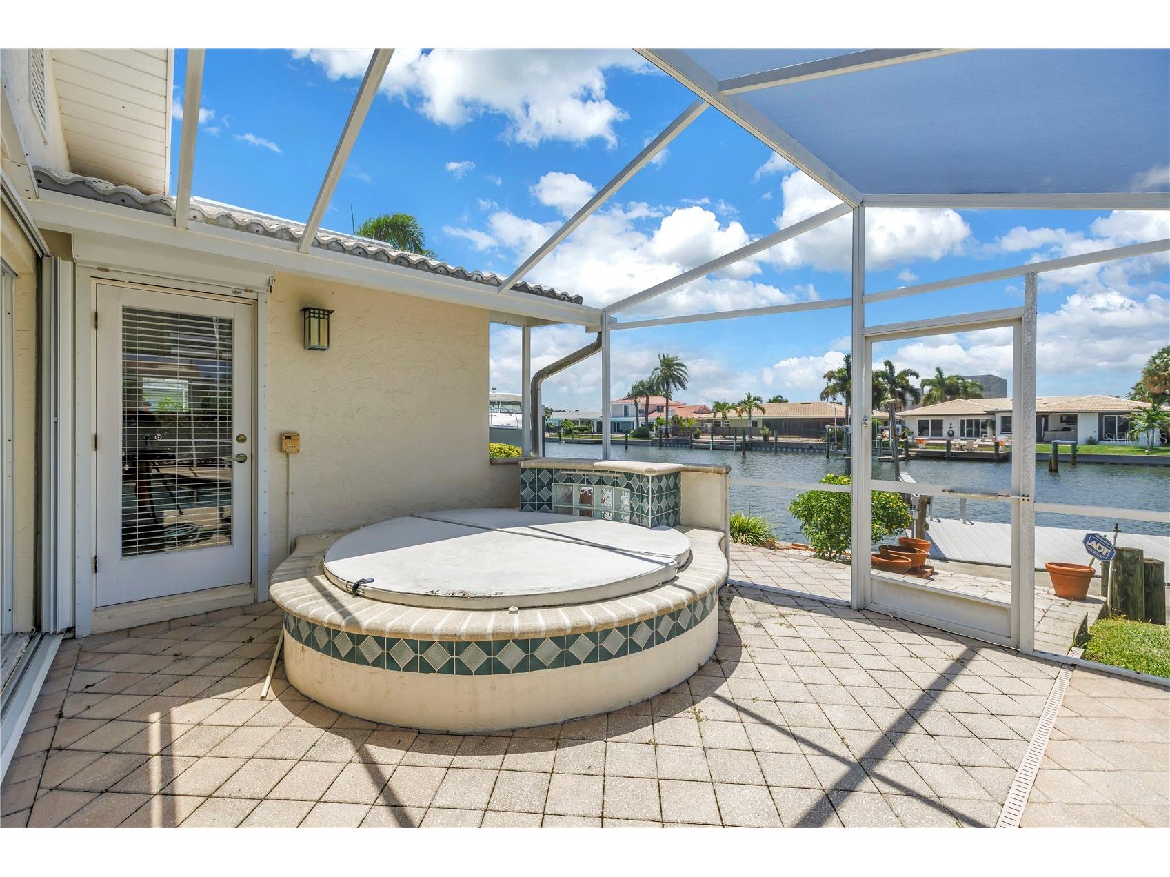 2067 Massachusetts Avenue NE Saint Petersburg FL 33703 - TAMPA BAY TB8521396 image35