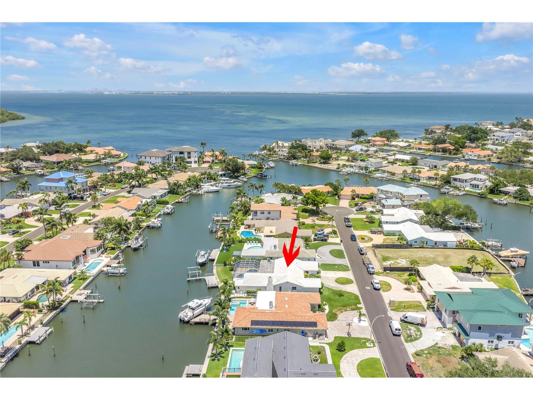 2067 Massachusetts Avenue NE Saint Petersburg FL 33703 - TAMPA BAY TB8521396 image54