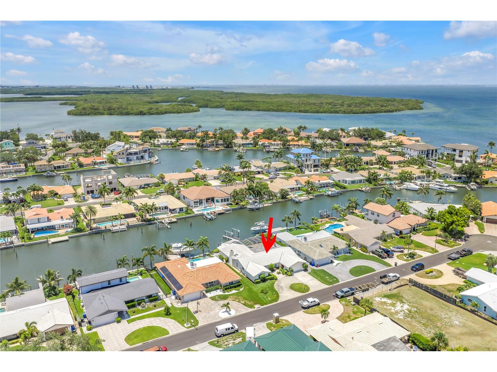 2067 Massachusetts Avenue NE Saint Petersburg FL 33703 - TAMPA BAY TB8521396 image55