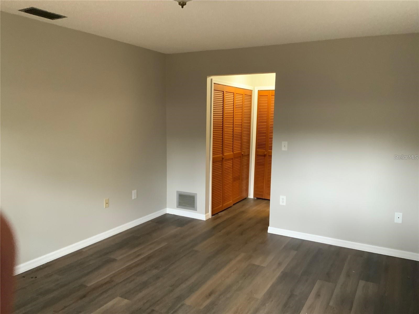 2067 Red Cedar Lane Clearwater FL 33763 TB8483534 image16