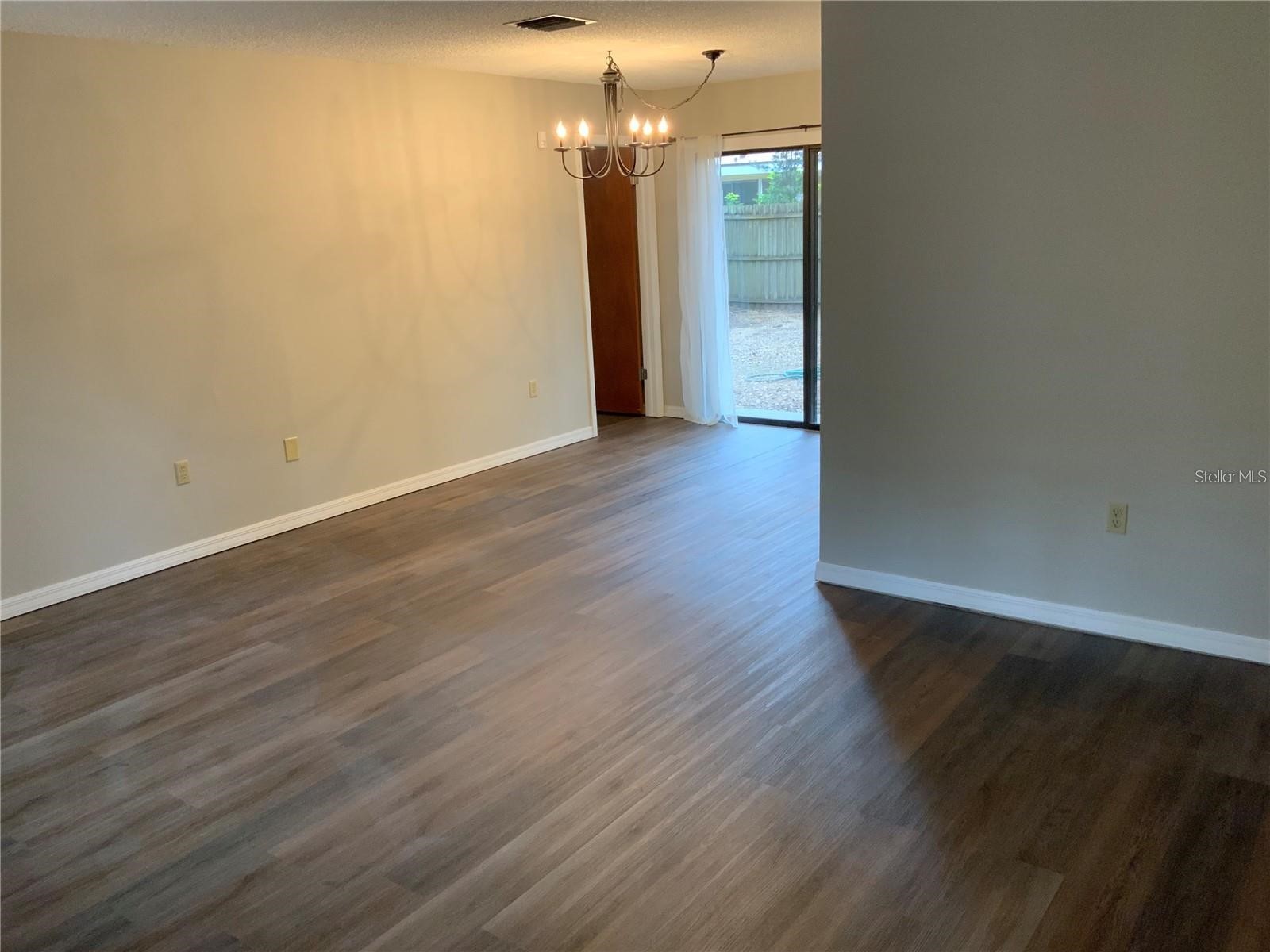 2067 Red Cedar Lane Clearwater FL 33763 TB8483534 image4