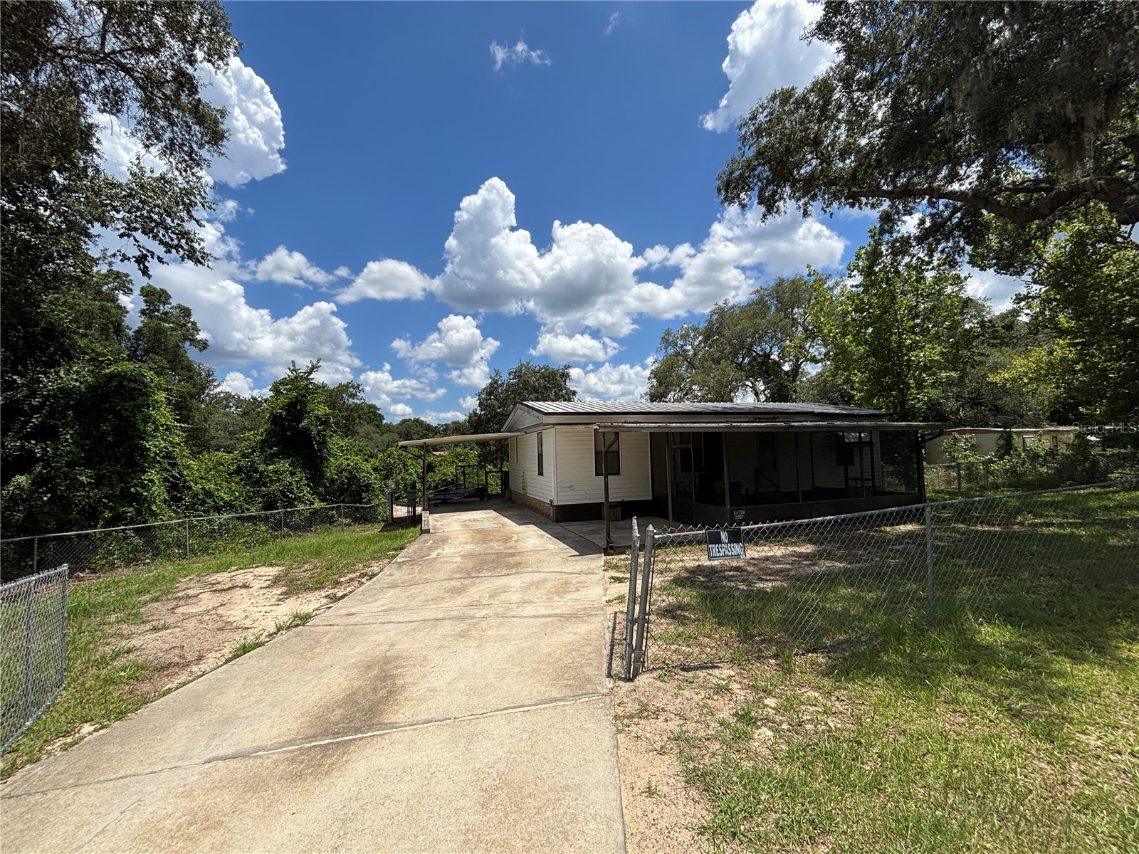 2067 SE 181st Terrace Silver Springs FL 34488 - GATOR LAKE OM727183 image1