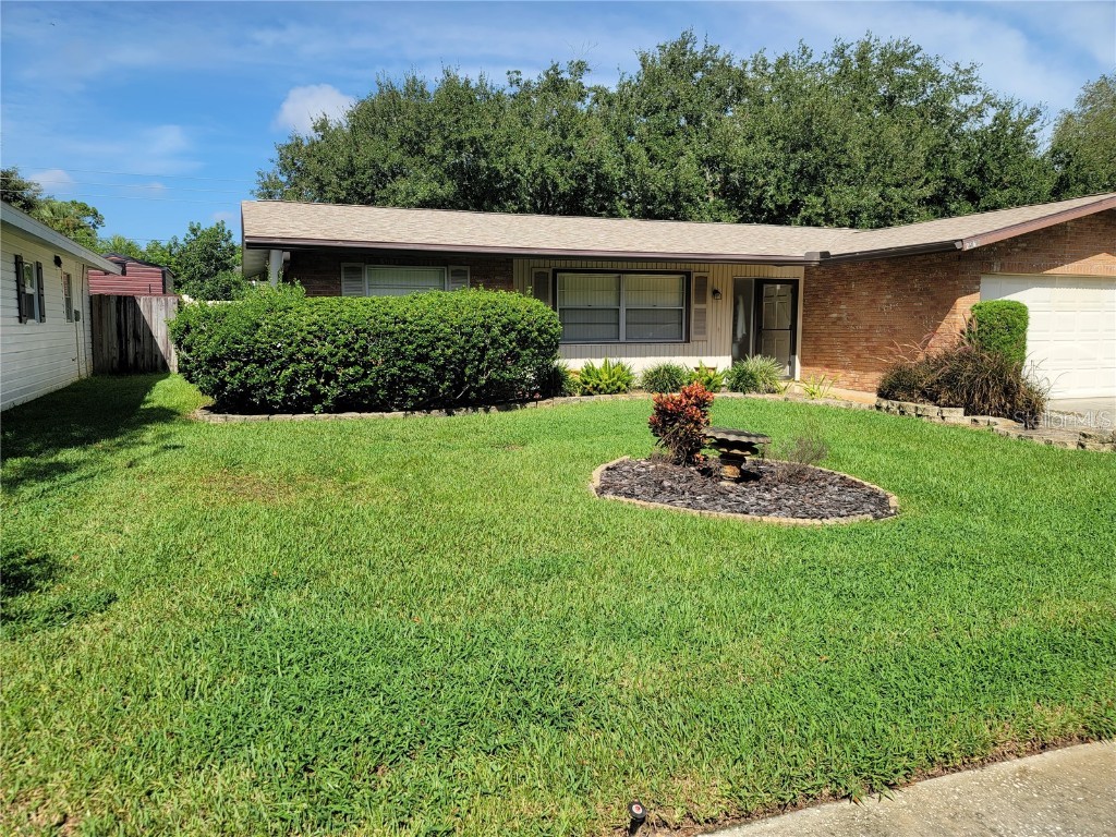 2068 Butternut Circle W Clearwater FL 33763 TB8301368 image1