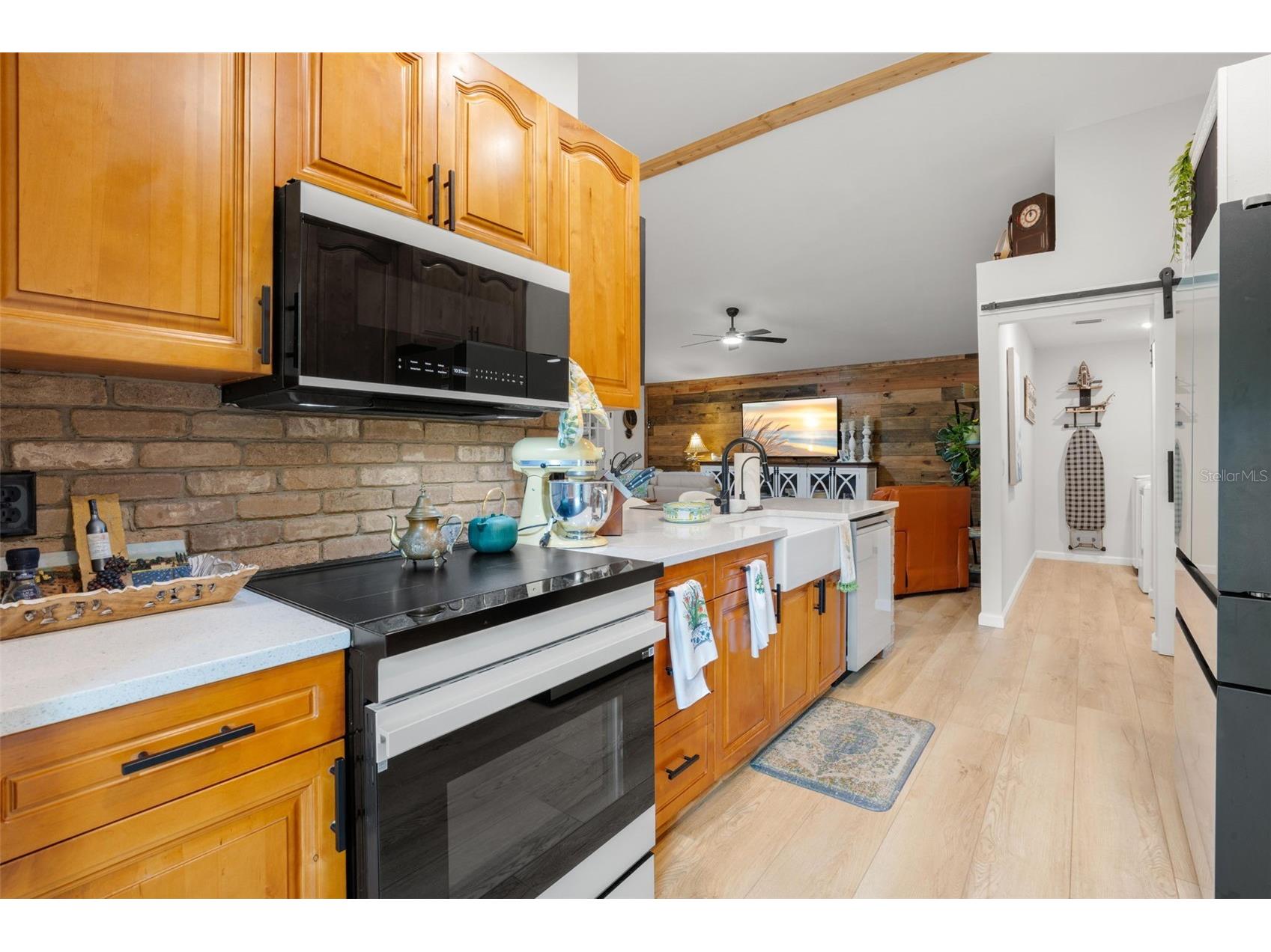 2068 Cheryl Drive Clearwater FL 33763 TB8489581 image21