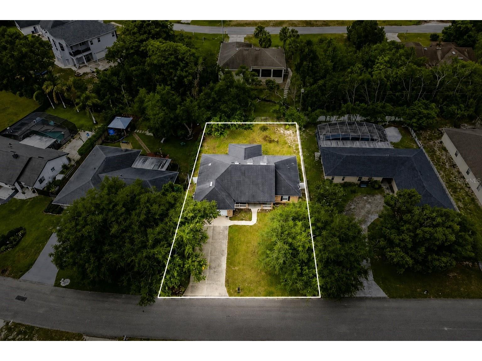 2068 Dixie Belle Avenue Deltona FL 32725 V4949391 image2