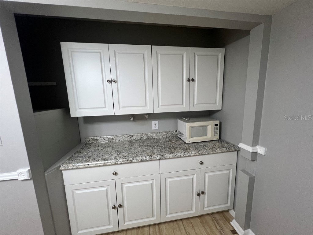 2068 San Marino Way N Clearwater FL 33763 TB8383315 image10