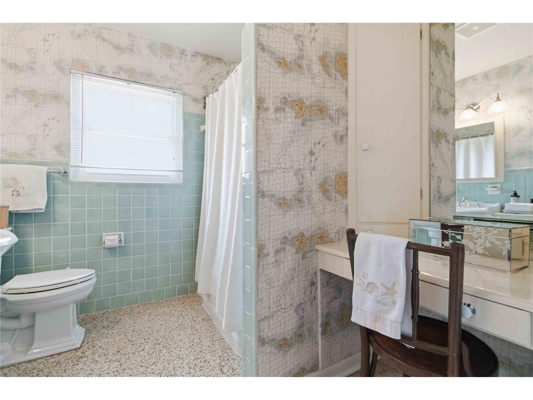 2068 Sunnyside Lane Sarasota FL 34239 N6143339 image23