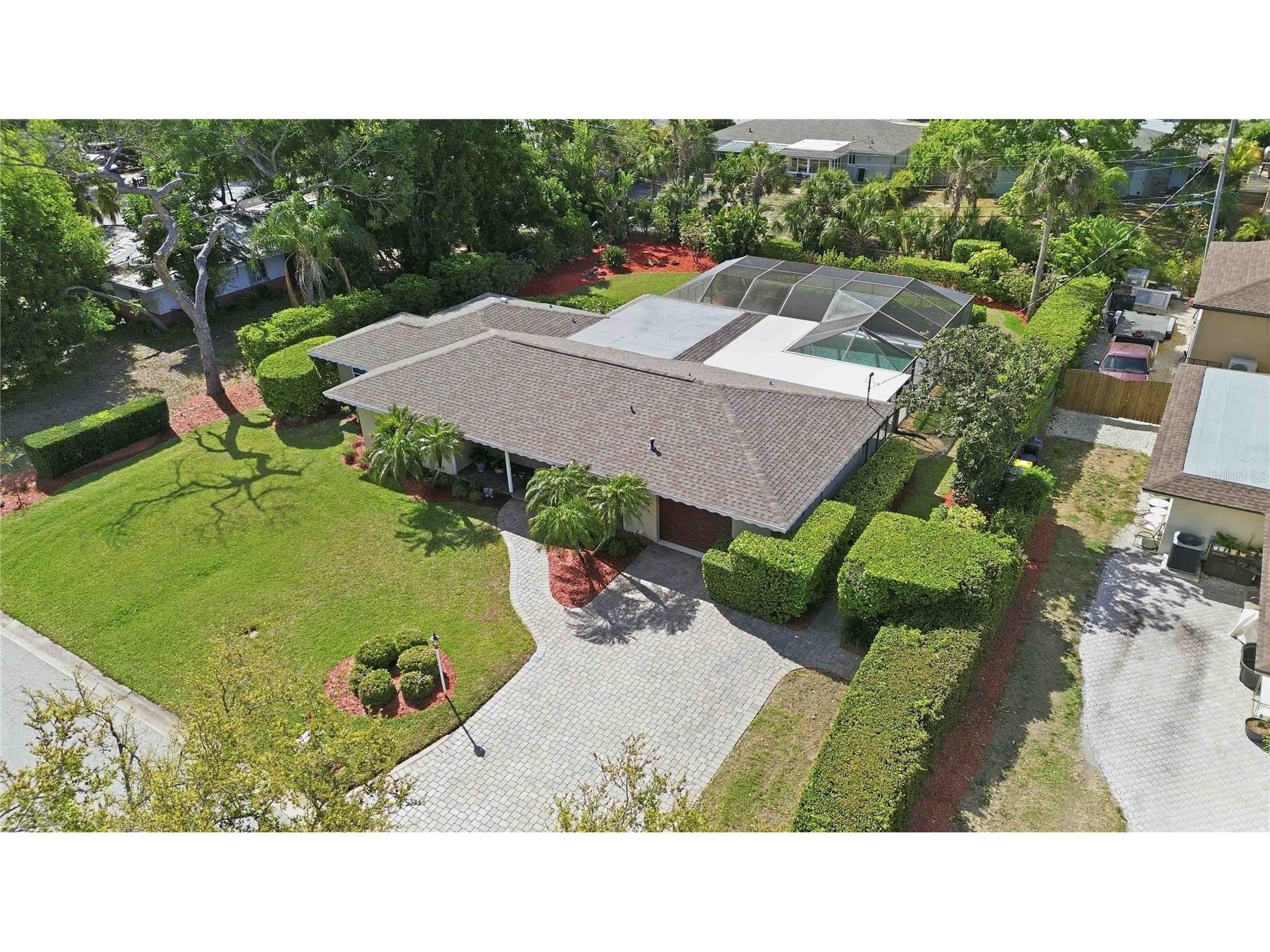2068 Sunnyside Lane Sarasota FL 34239 N6143339 image52