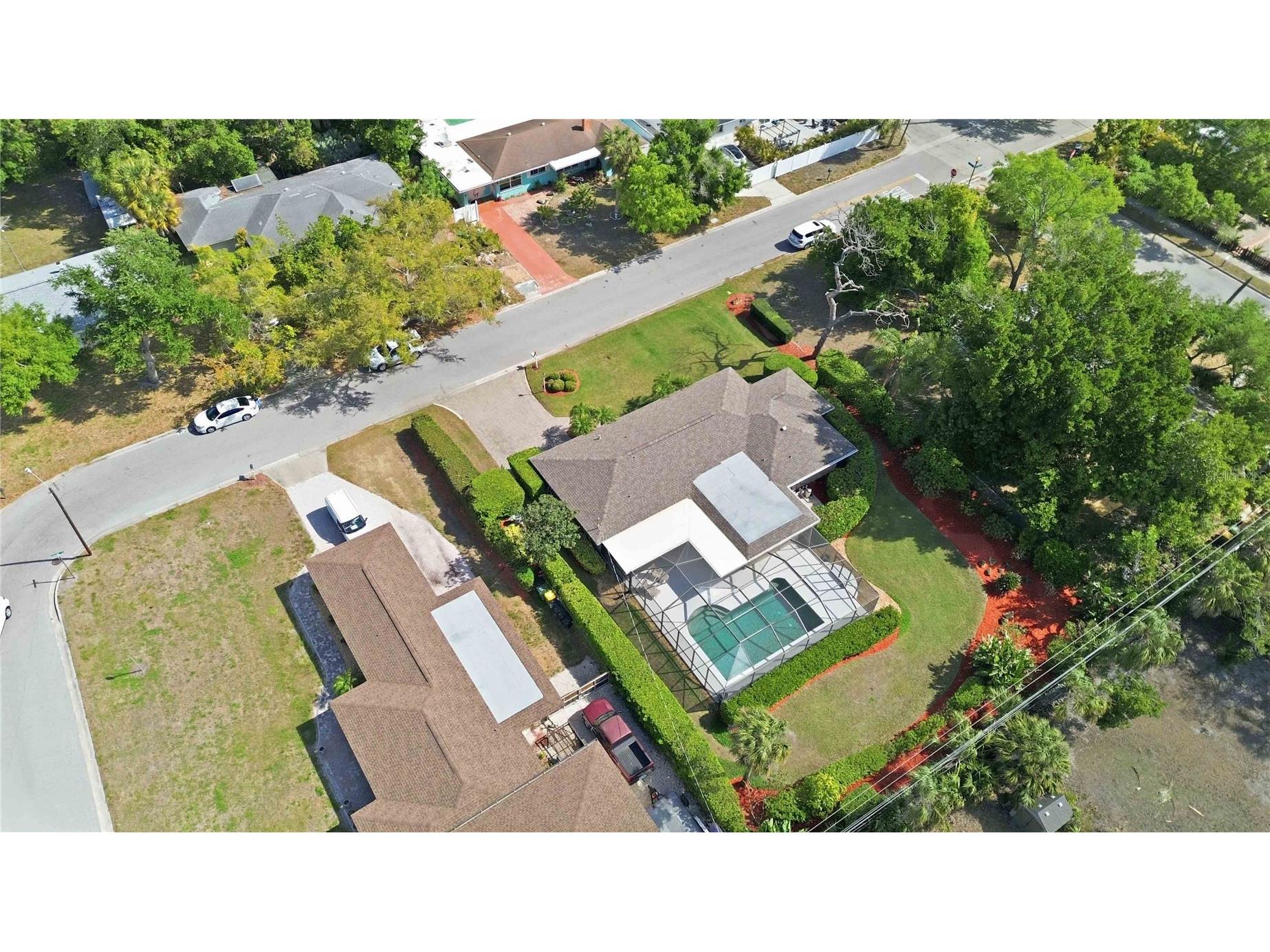 2068 Sunnyside Lane Sarasota FL 34239 N6143339 image60