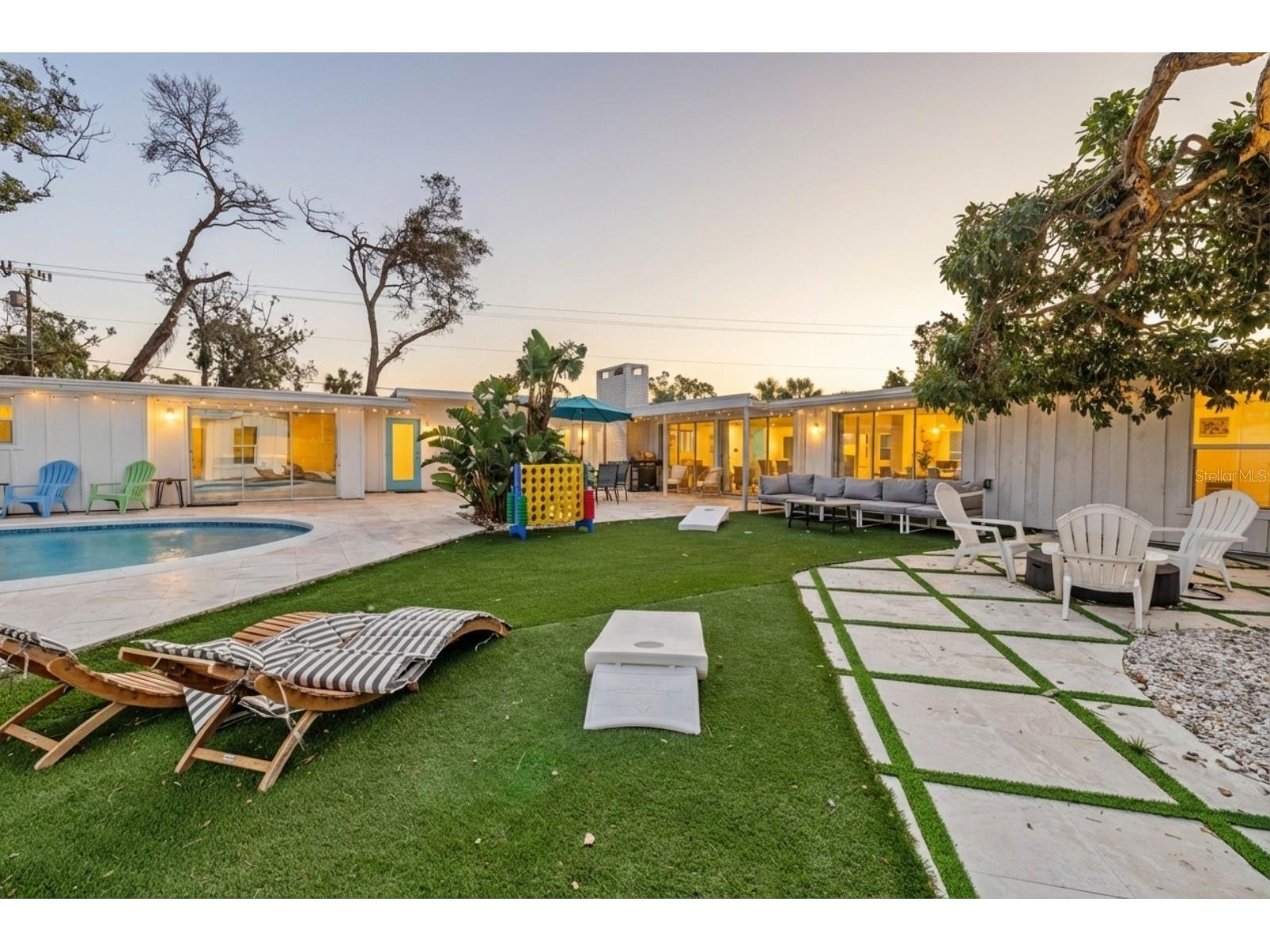 2069 Bougainvillea Street Sarasota FL 34239 A4681866 image31