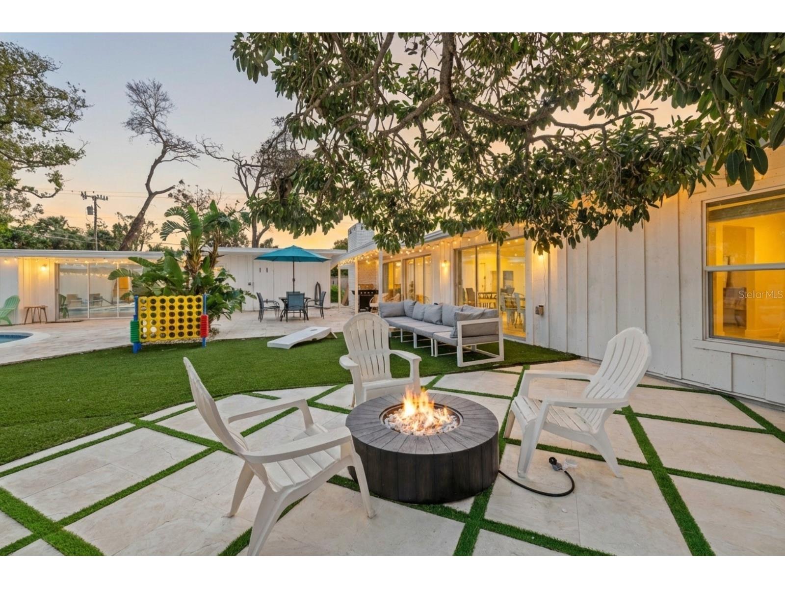 2069 Bougainvillea Street Sarasota FL 34239 A4681866 image40