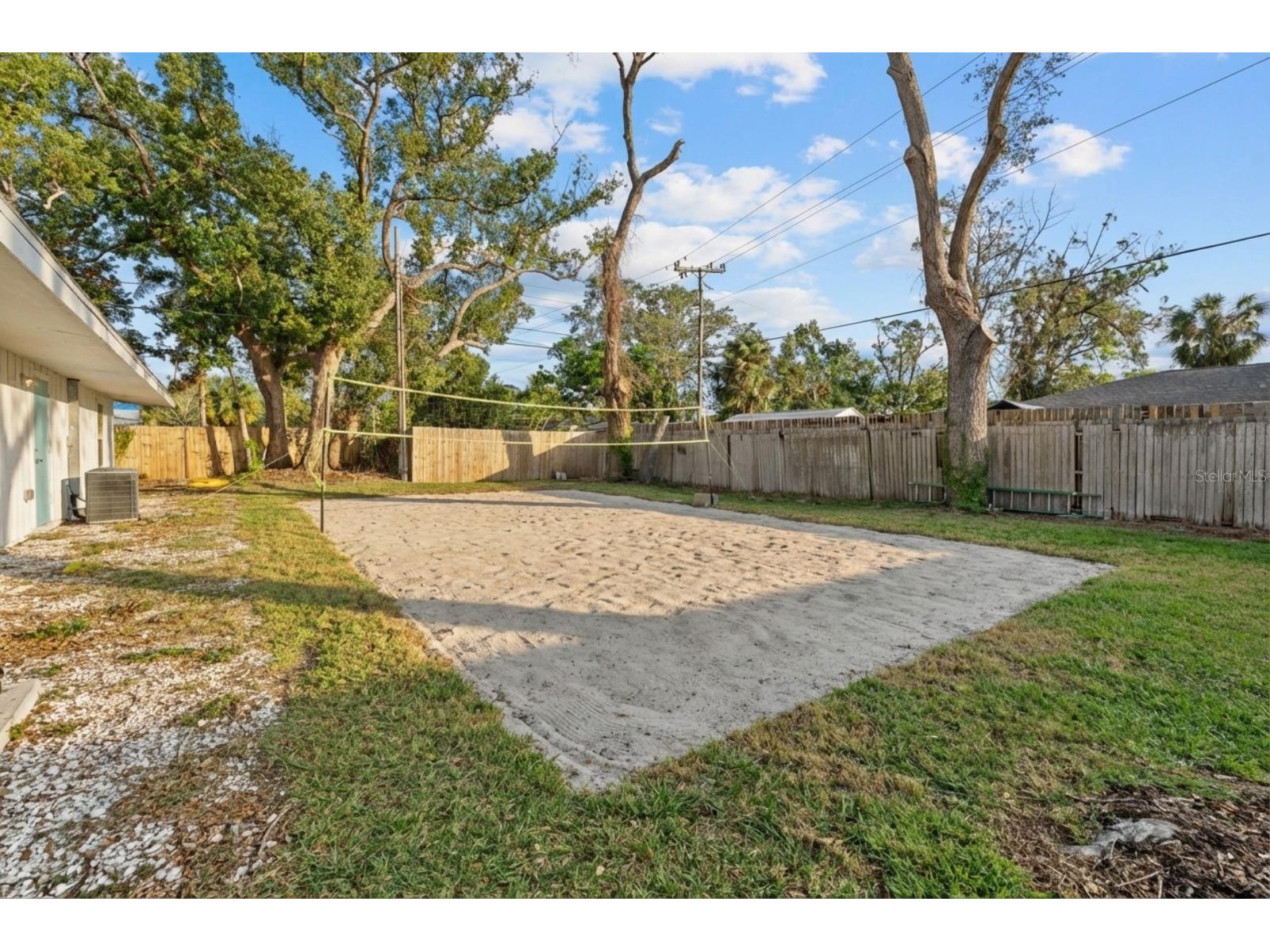 2069 Bougainvillea Street Sarasota FL 34239 A4681866 image41