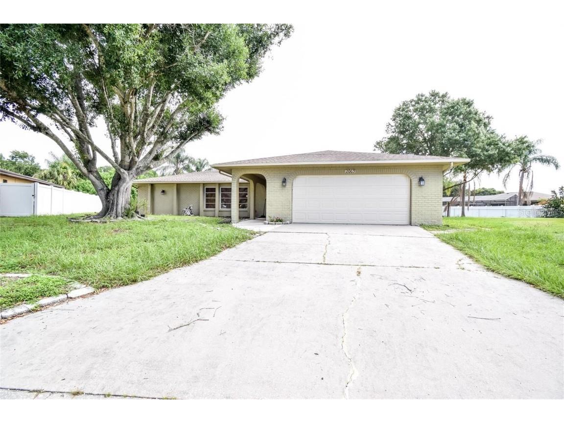 2069 Country Meadows Lane Sarasota FL 34235 A4661658 image1