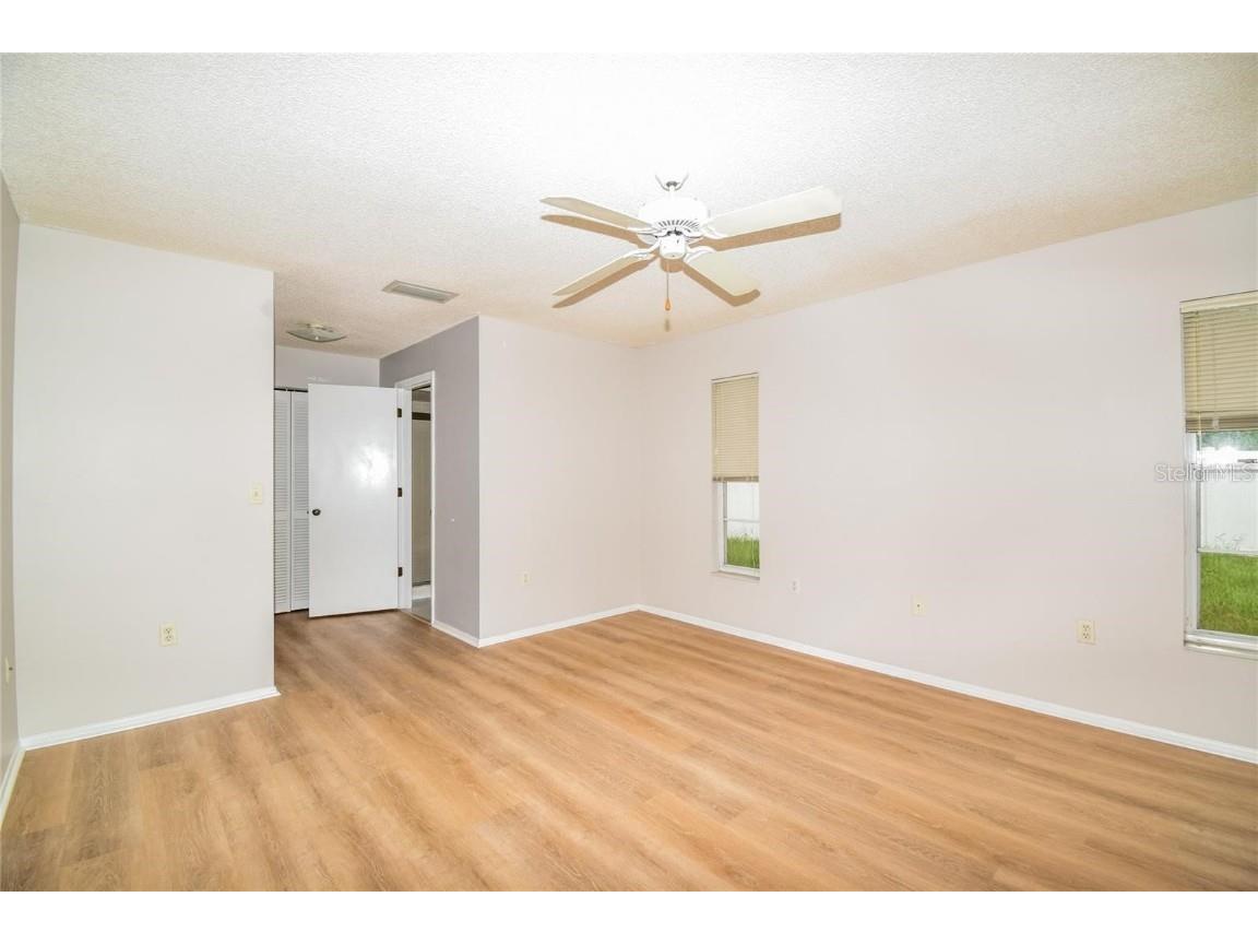 2069 Country Meadows Lane Sarasota FL 34235 A4661658 image10