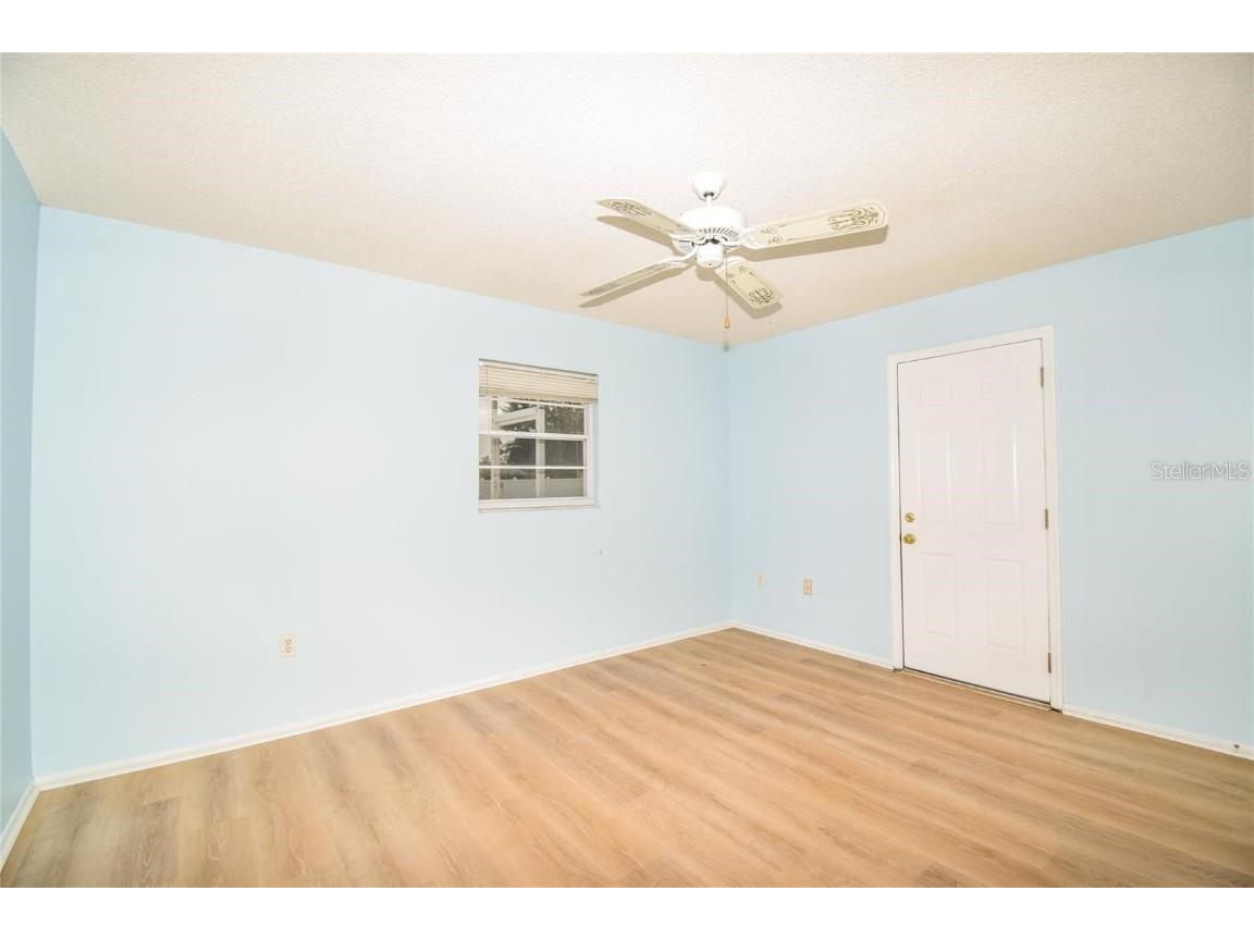 2069 Country Meadows Lane Sarasota FL 34235 A4661658 image11