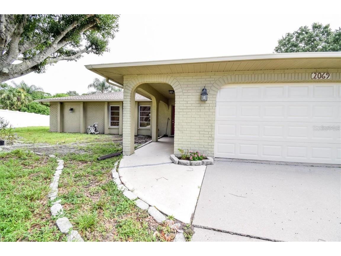 2069 Country Meadows Lane Sarasota FL 34235 A4661658 image3