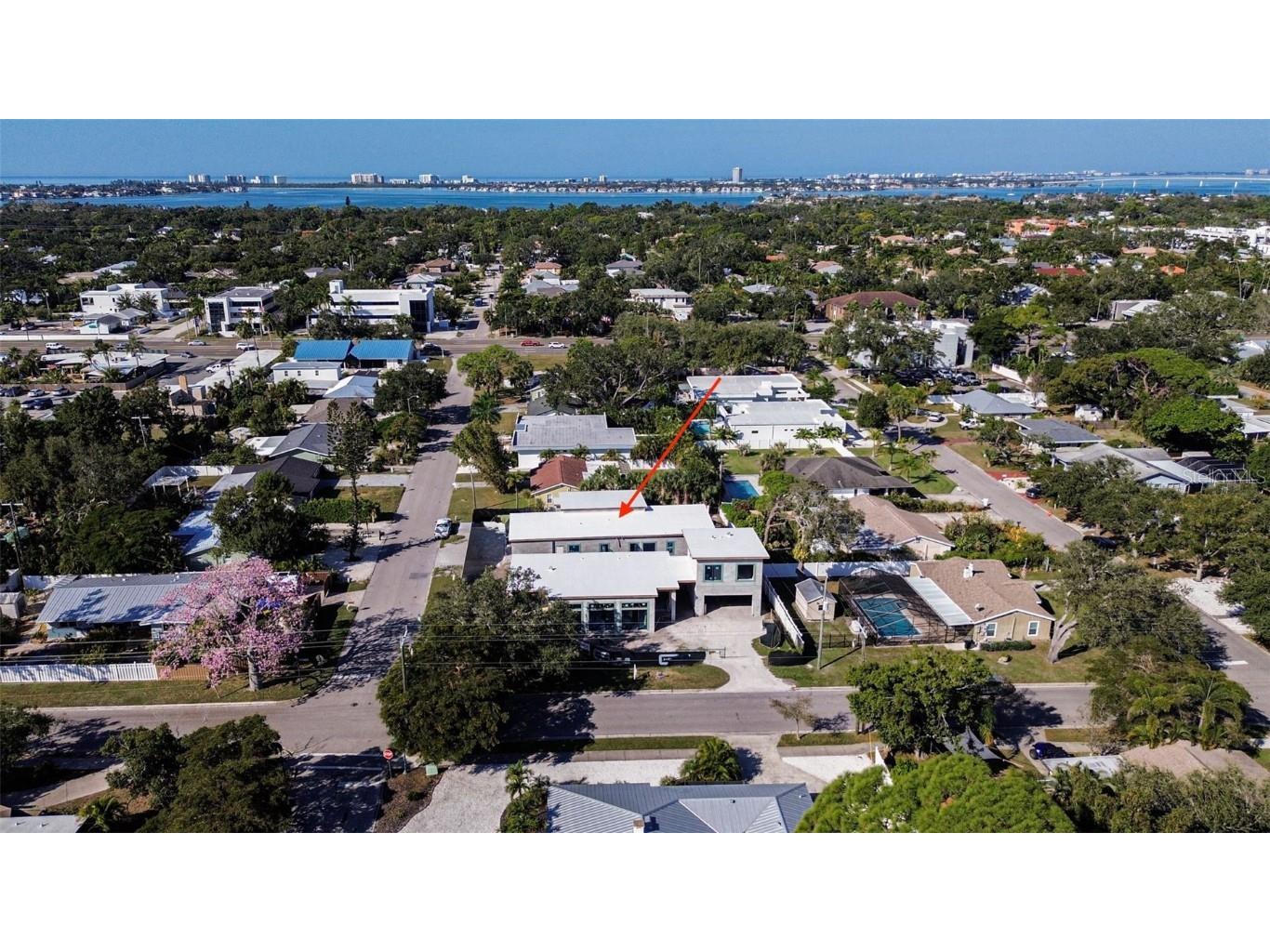 2069 Hibiscus Street Sarasota FL 34239 A4672246 image8