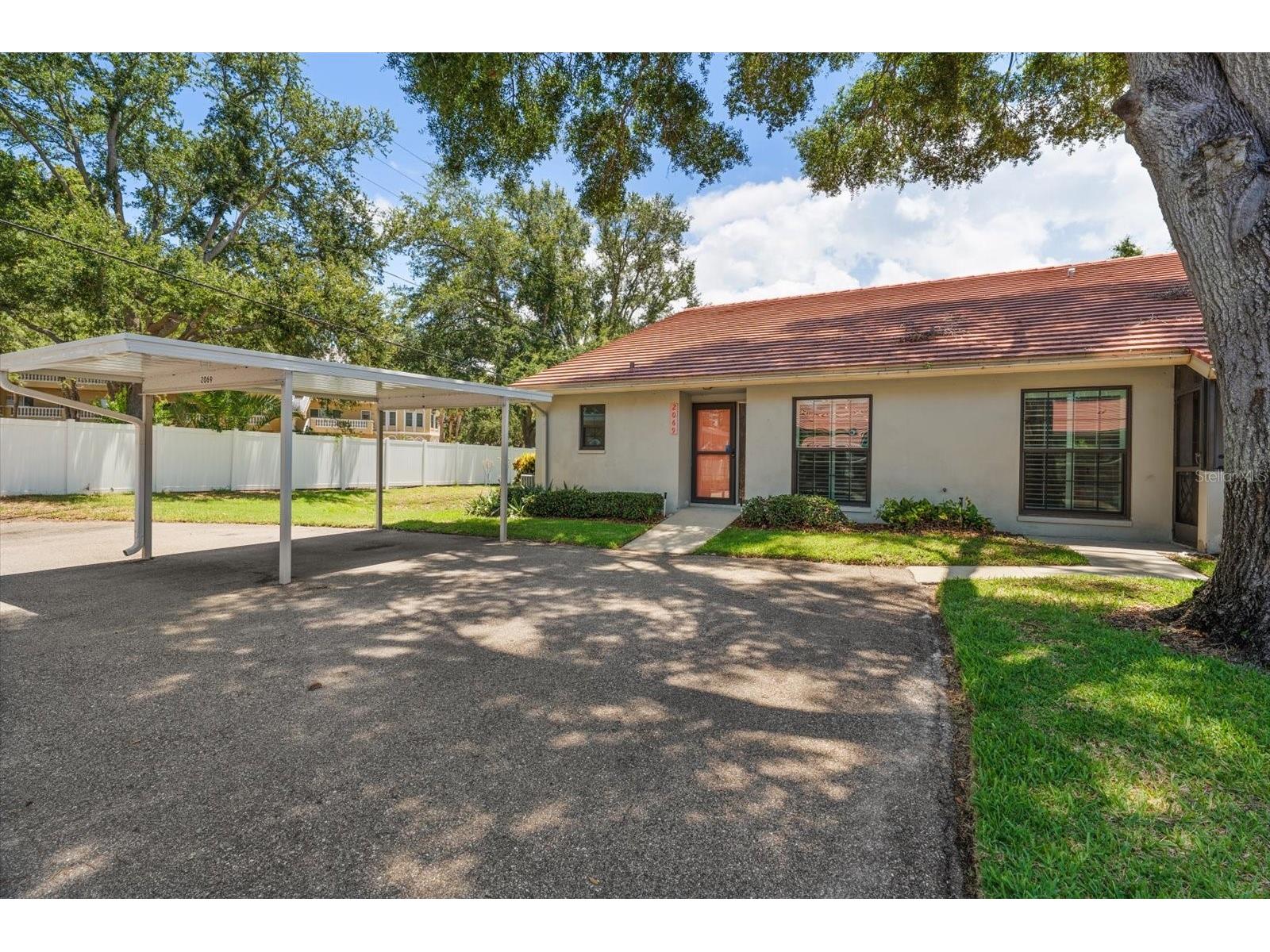 2069 Lakeview Drive Clearwater FL 33763 TB8520084 image1