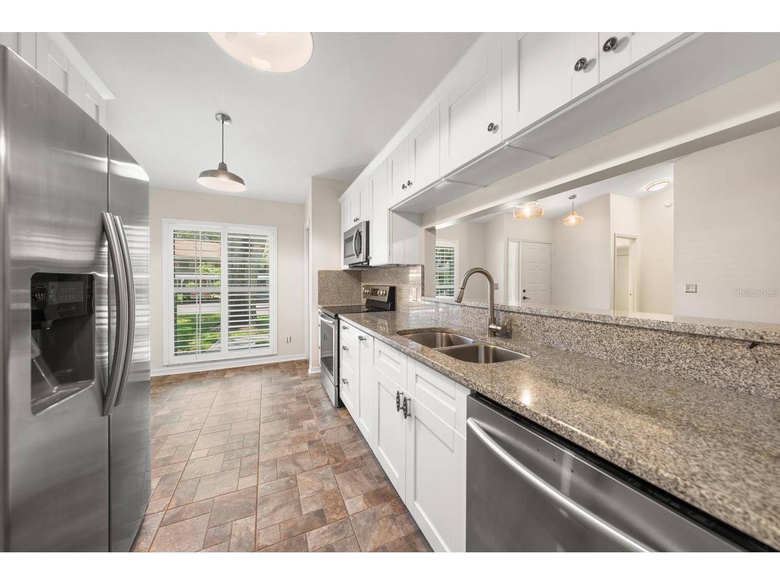 2069 Lakeview Drive Clearwater FL 33763 TB8520084 image11