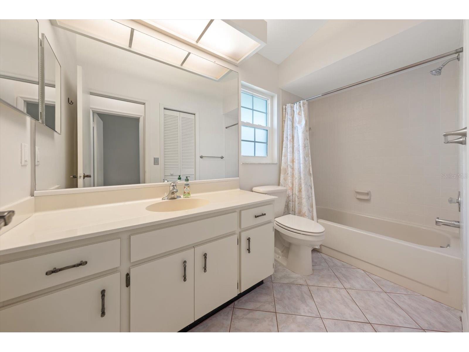 2069 Lakeview Drive Clearwater FL 33763 TB8520084 image23