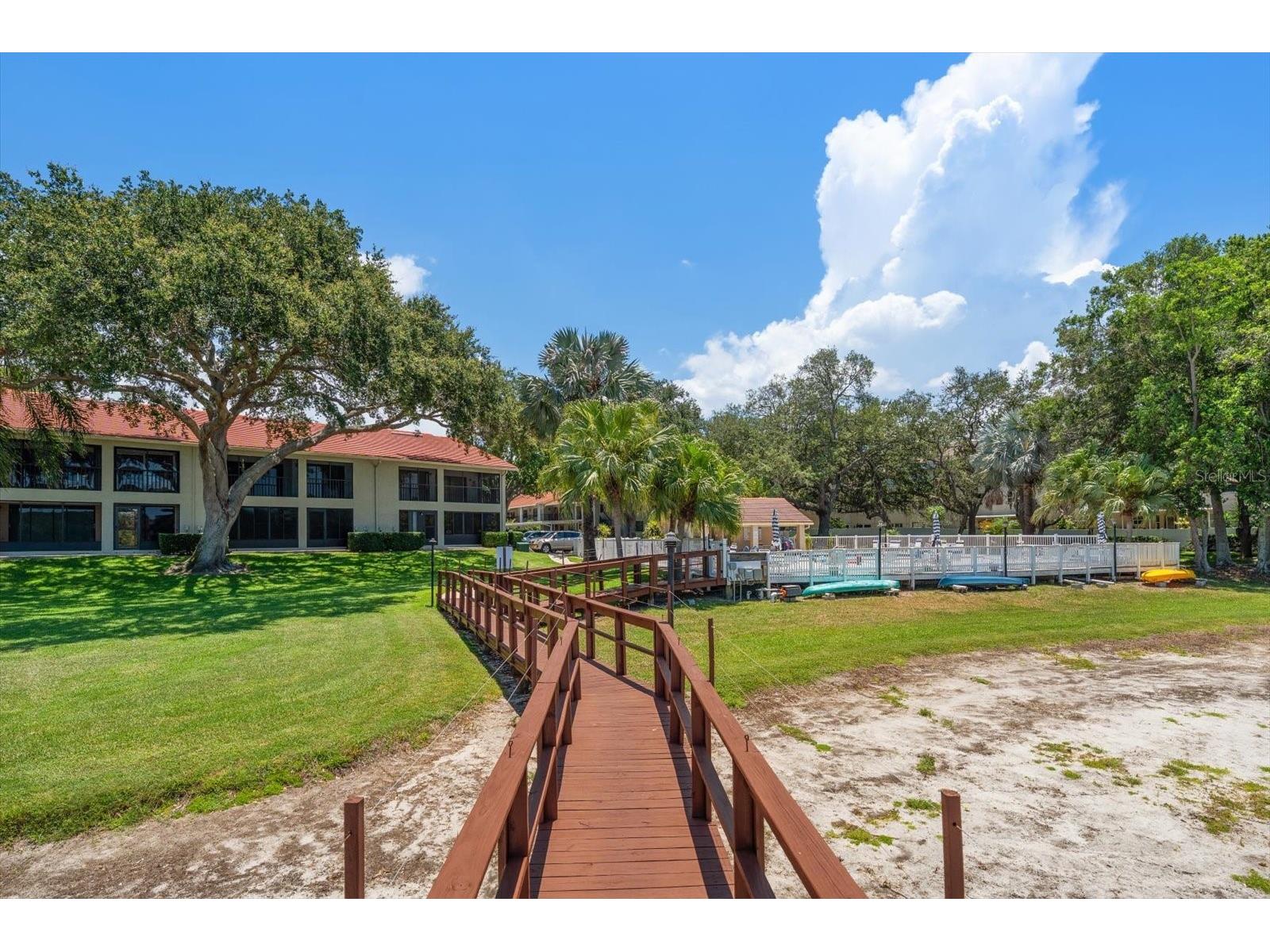 2069 Lakeview Drive Clearwater FL 33763 TB8520084 image27