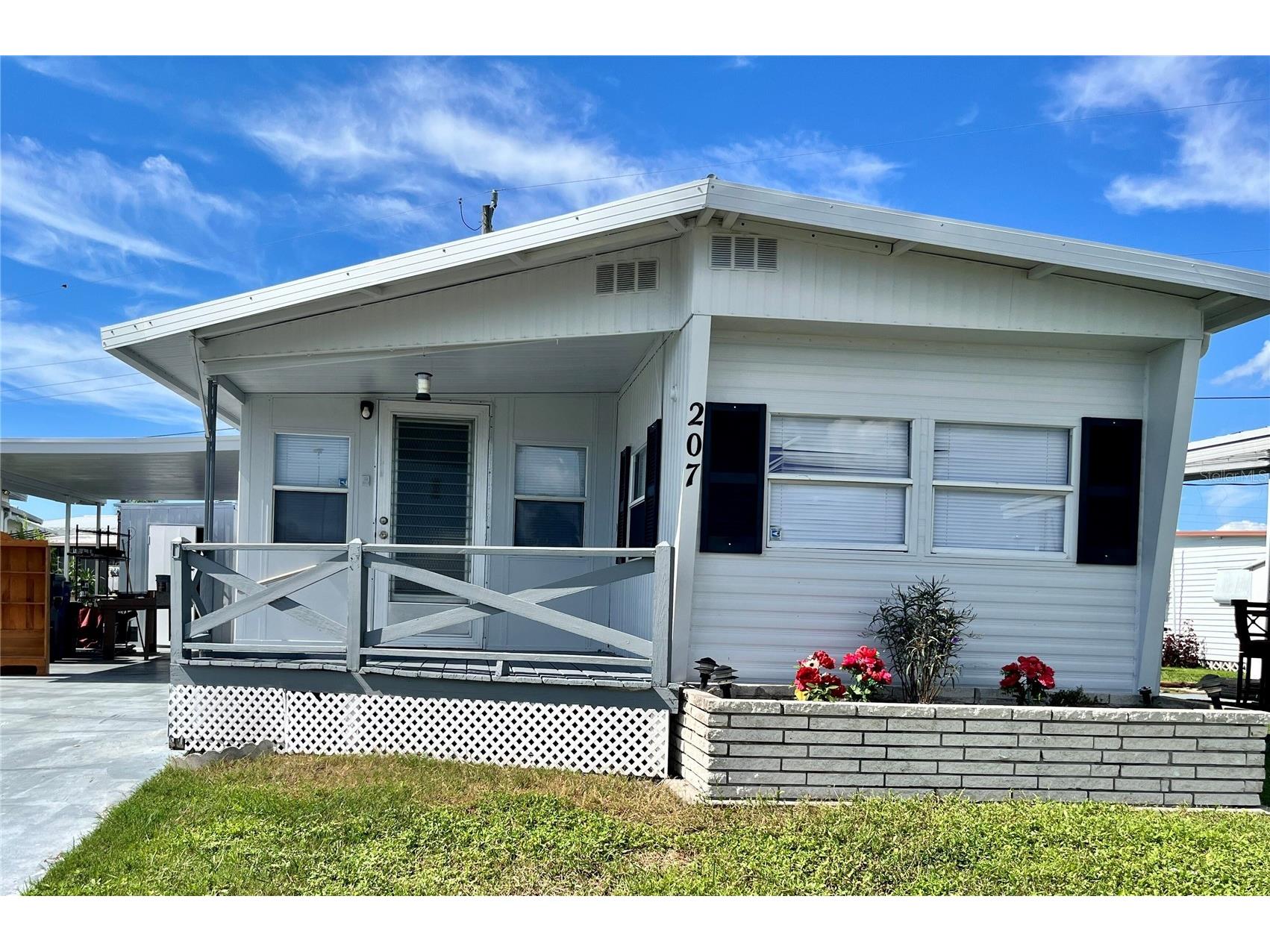 207 51st Avenue Plaza W #3 Bradenton FL 34207 O6414944 image1