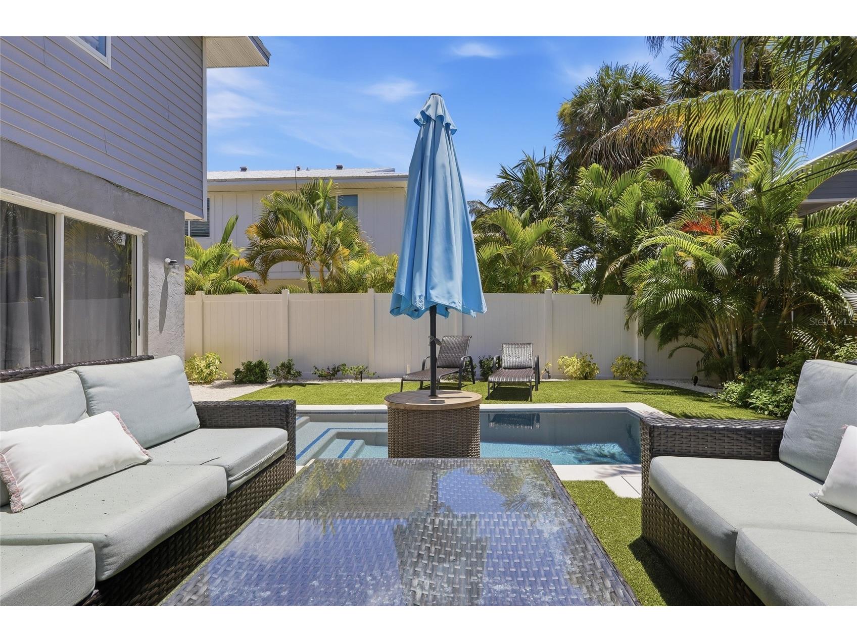 207 71st Street #E Holmes Beach FL 34217 A4696637 image16