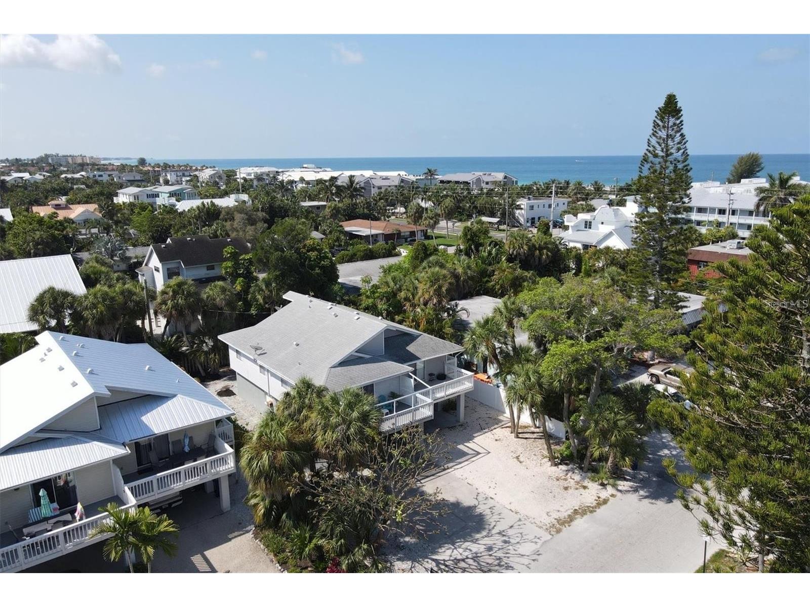 207 71st Street #E Holmes Beach FL 34217 A4696637 image25