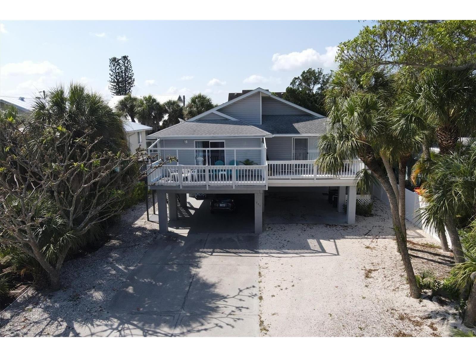 207 71st Street #E Holmes Beach FL 34217 A4696637 image3