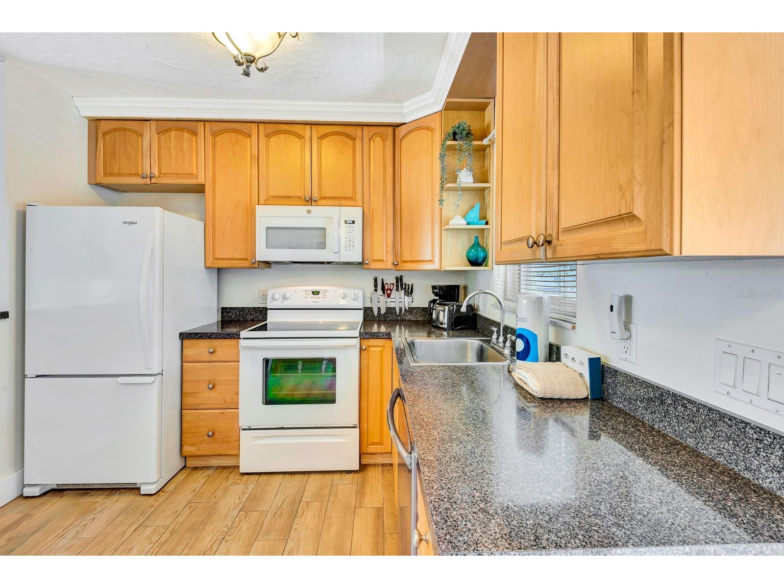 207 75th Street #B Bradenton Beach FL 34217 A4677069 image19