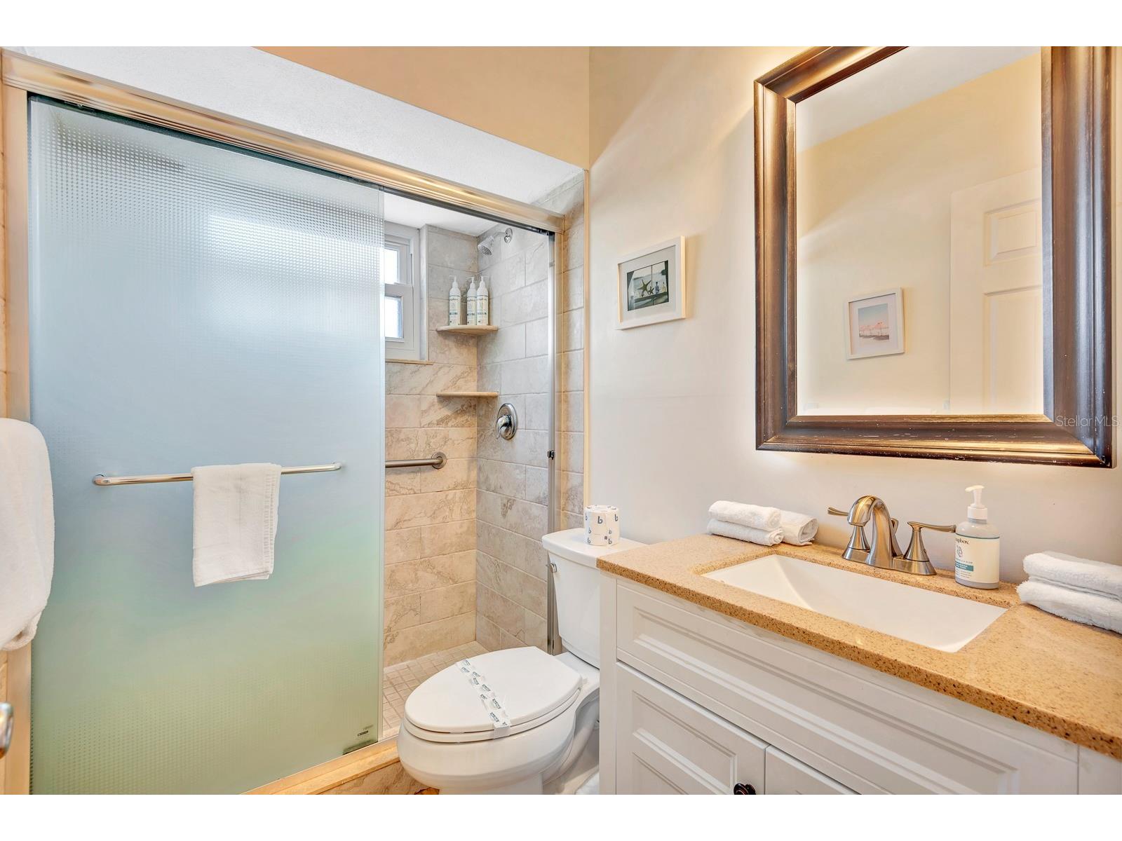 207 75th Street #B Bradenton Beach FL 34217 A4677069 image26