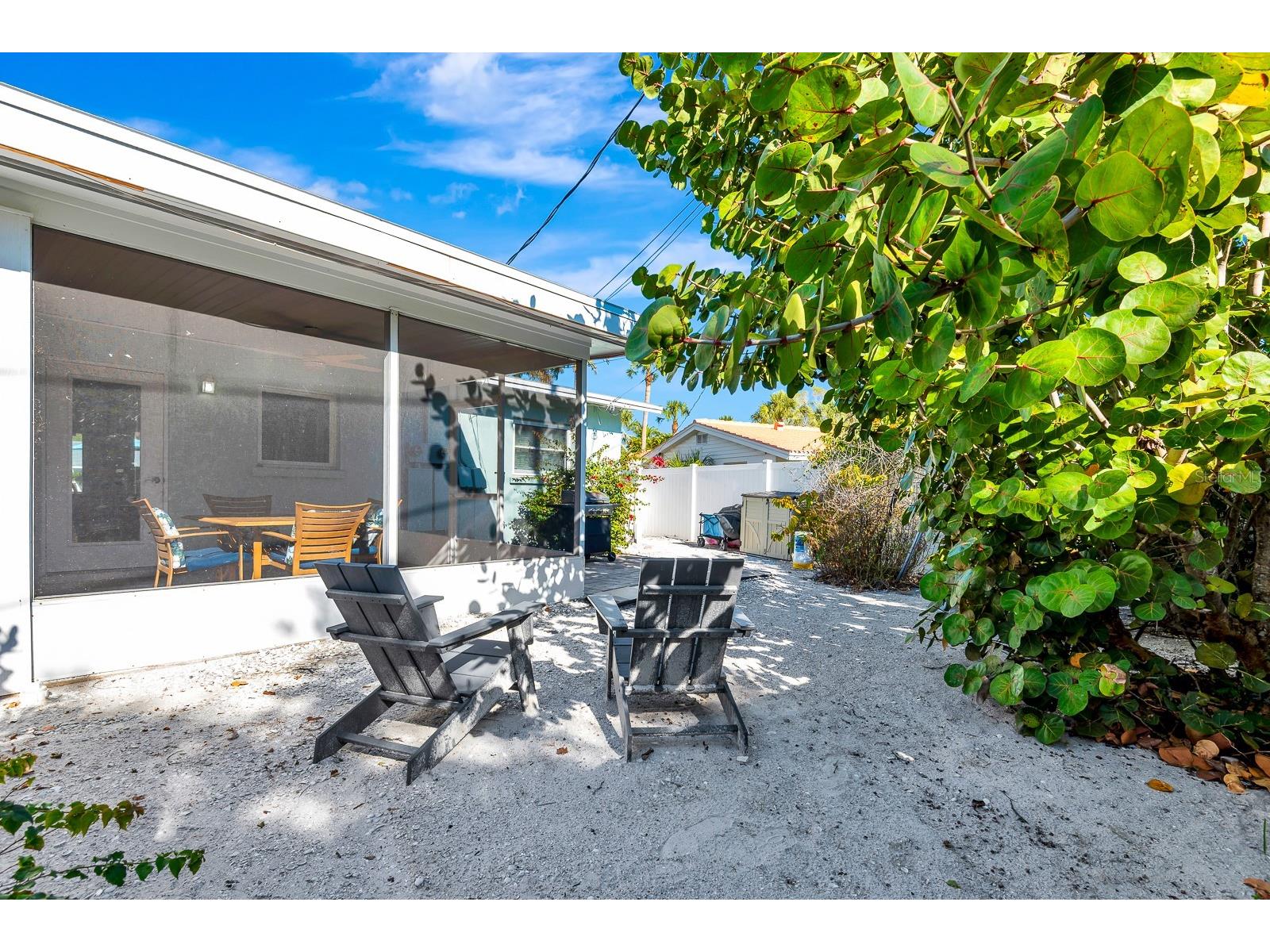 207 75th Street #B Bradenton Beach FL 34217 A4677069 image32