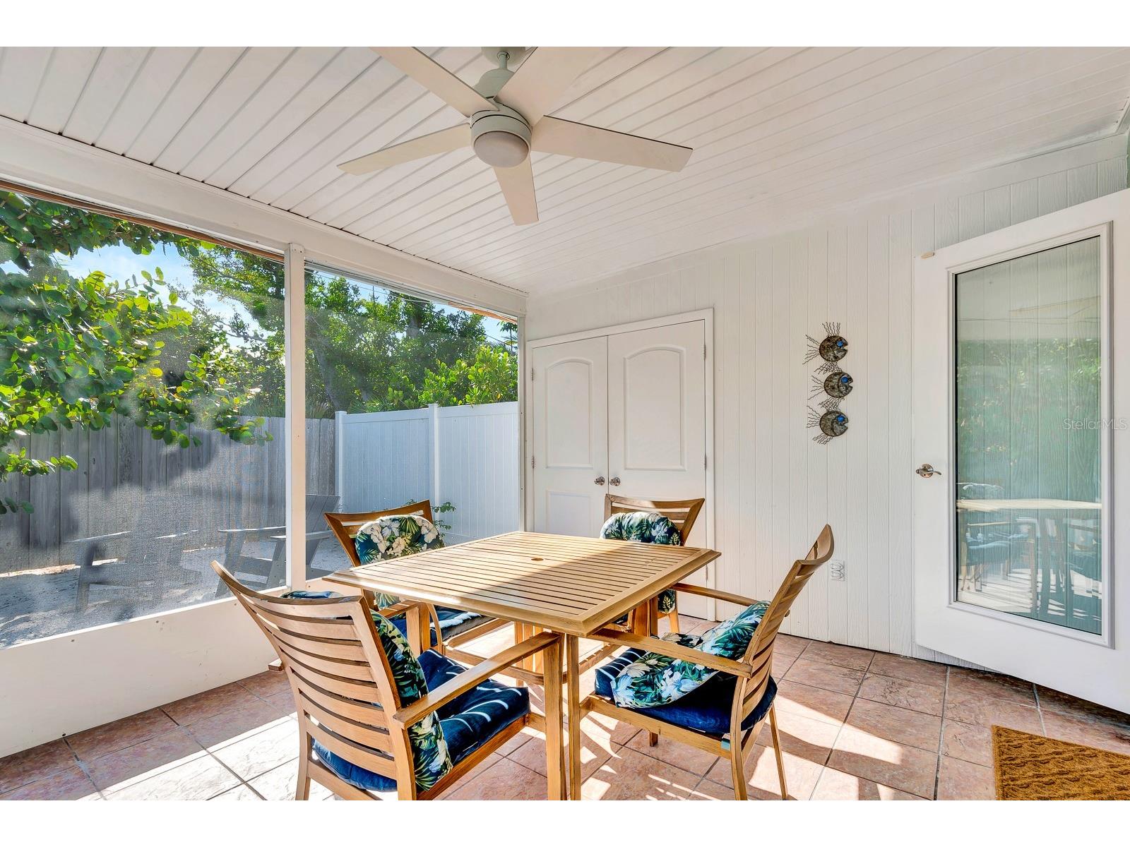 207 75th Street #B Bradenton Beach FL 34217 A4677069 image42