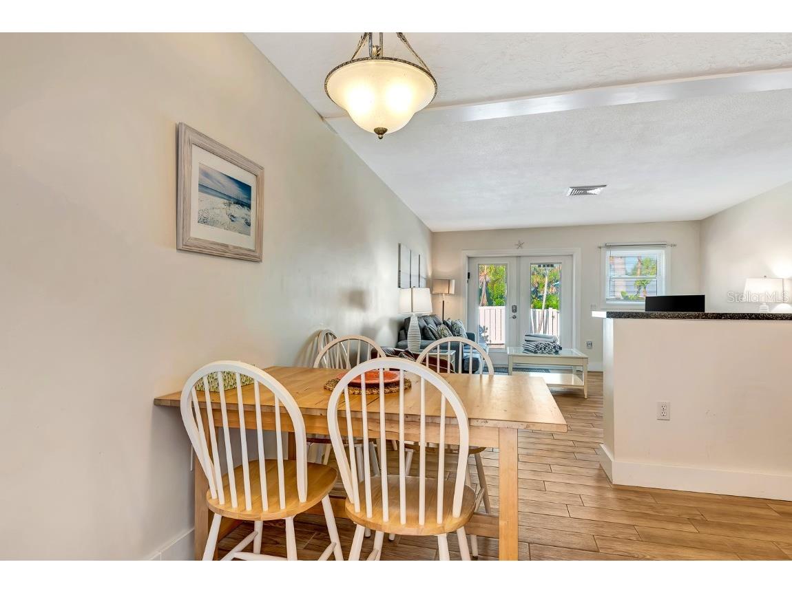 207 75th Street #E Bradenton Beach FL 34217 A4677085 image22