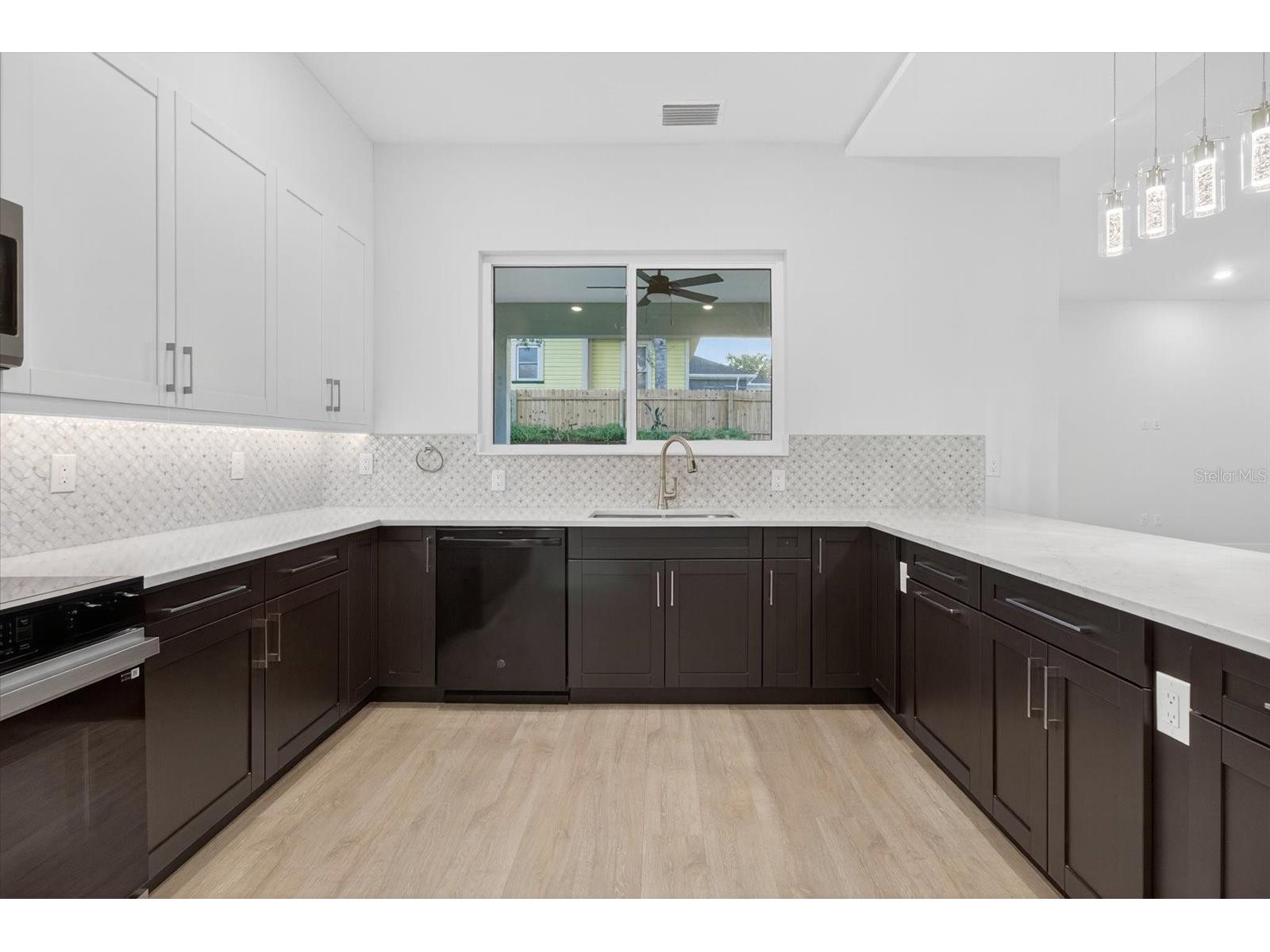 207 Athens Street Tarpon Springs FL 34689 TB8502273 image35