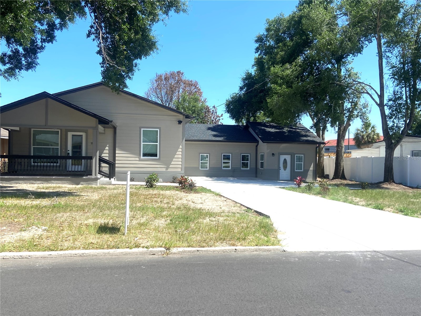 207 Avenue E SE Winter Haven FL 33880 L4961631 image1