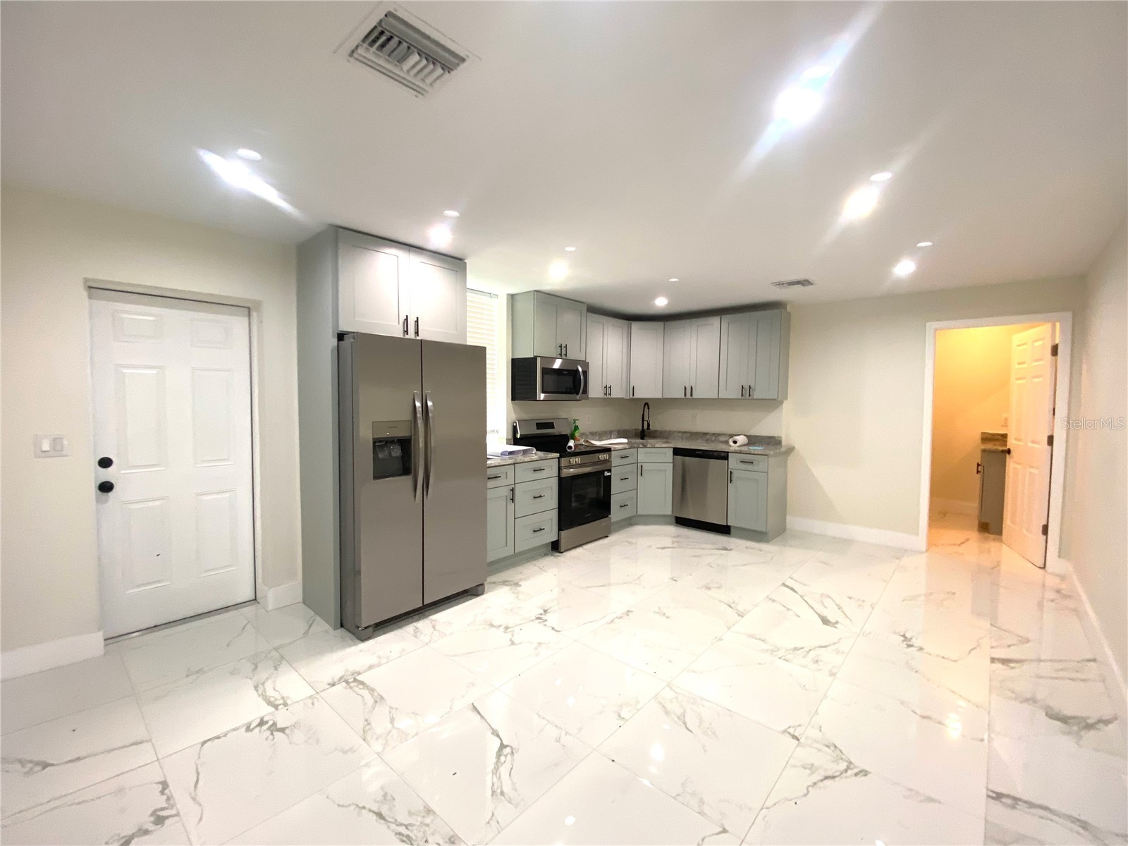 207 Avenue E SE Winter Haven FL 33880 L4961631 image10