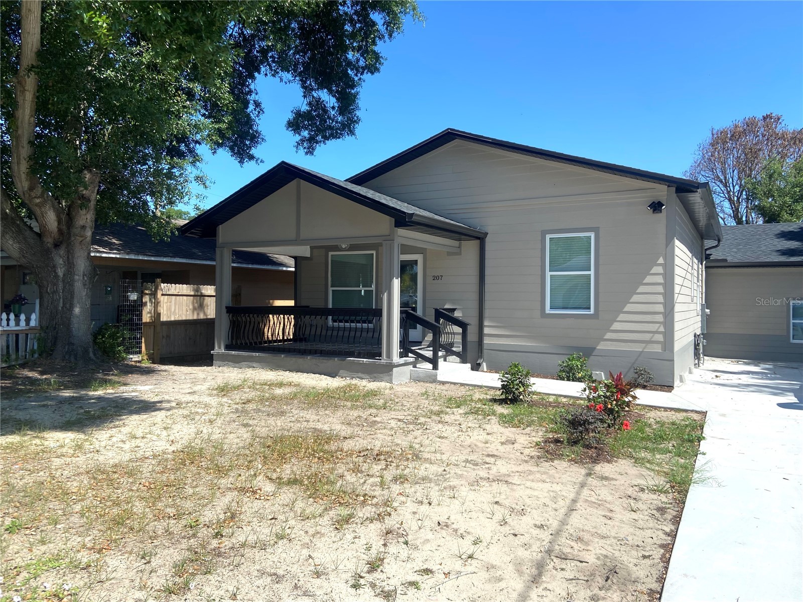 207 Avenue E SE Winter Haven FL 33880 L4961631 image2